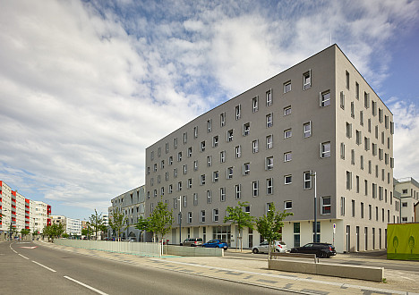 (c) WGA ZT GmbH